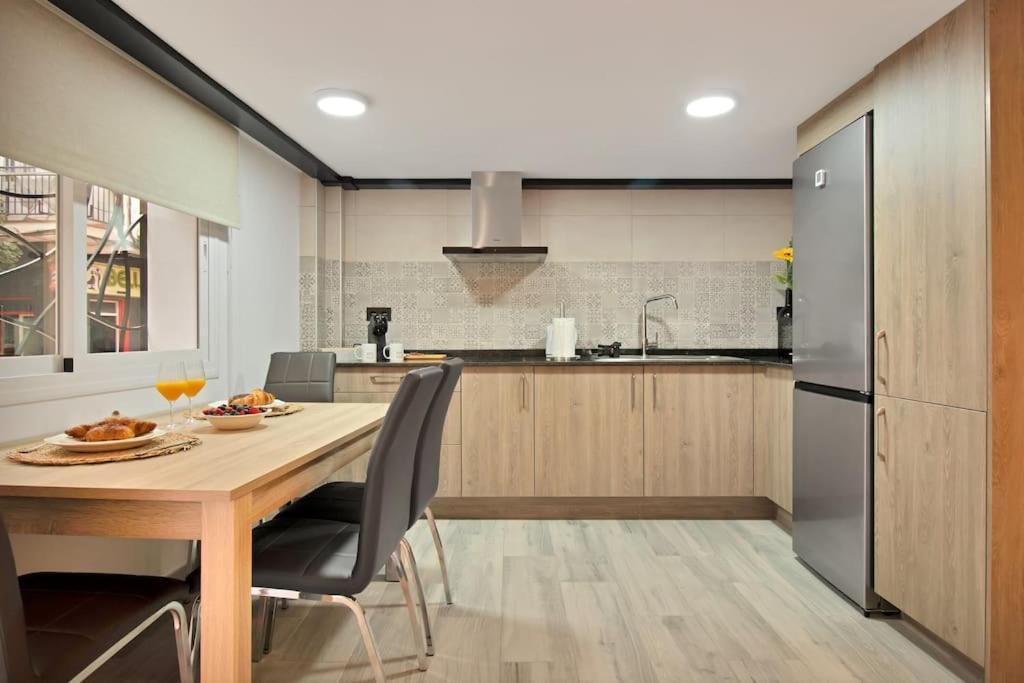 Moderno Loft En El Corazon Historico De Estepona - Casa Pepita 17 Exterior foto
